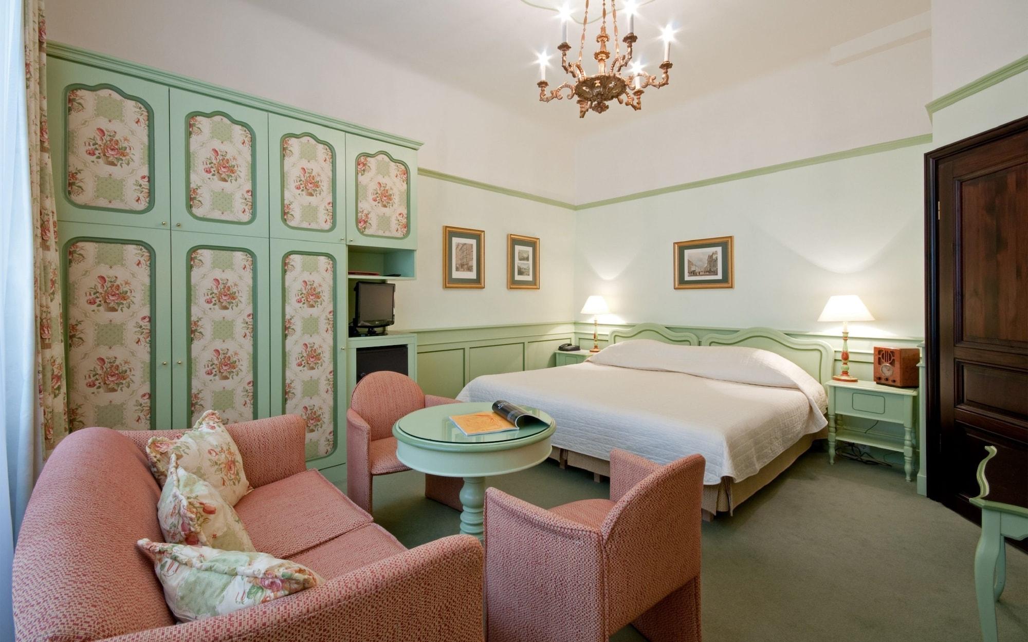 König Von Ungarn Hotel
